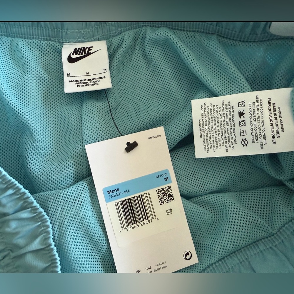 Nike Dri-fit Woven Turquoise Shorts - Picture 4 of 7